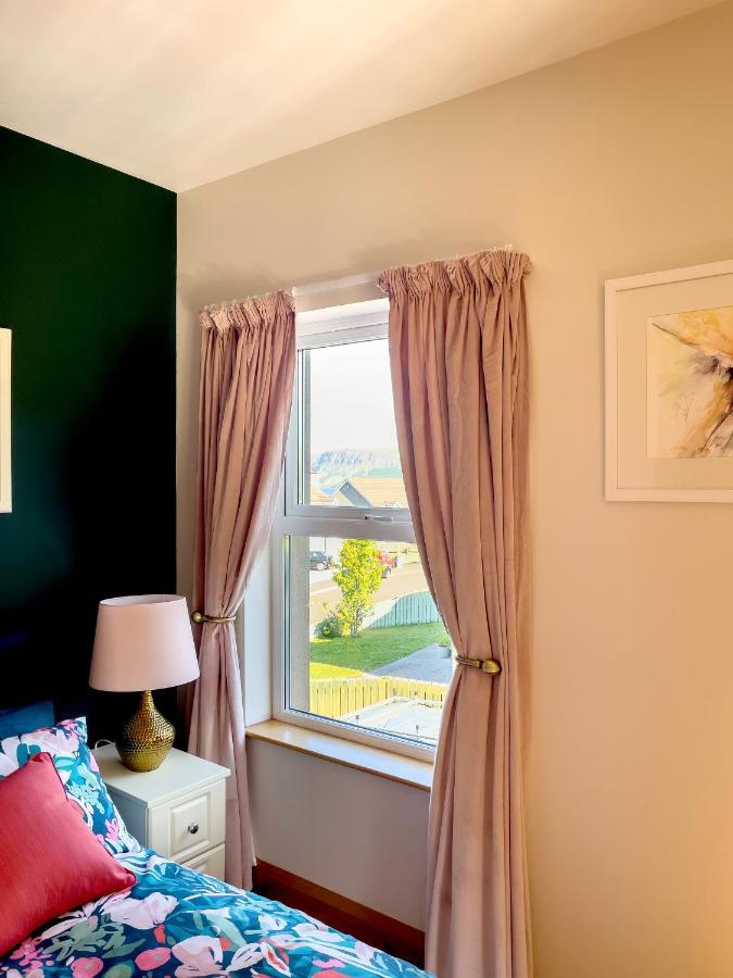 Mount Edwards Hill Guest Accommodation Cushendall Exterior foto
